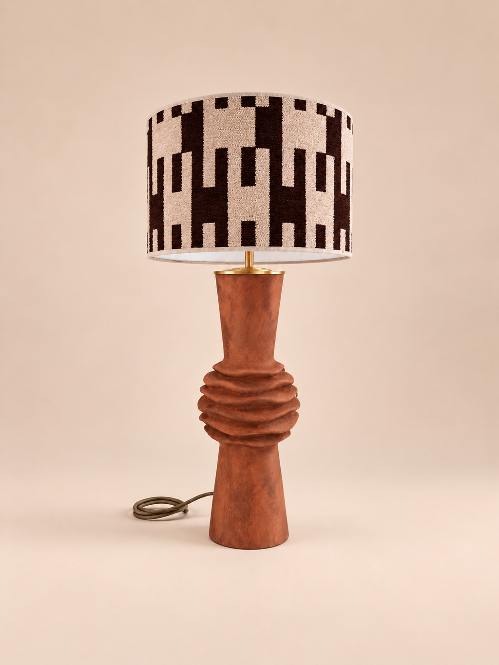 Casa Bruno complete tafellamp met roestbruine voet en chocoladebruine beige lampenkap