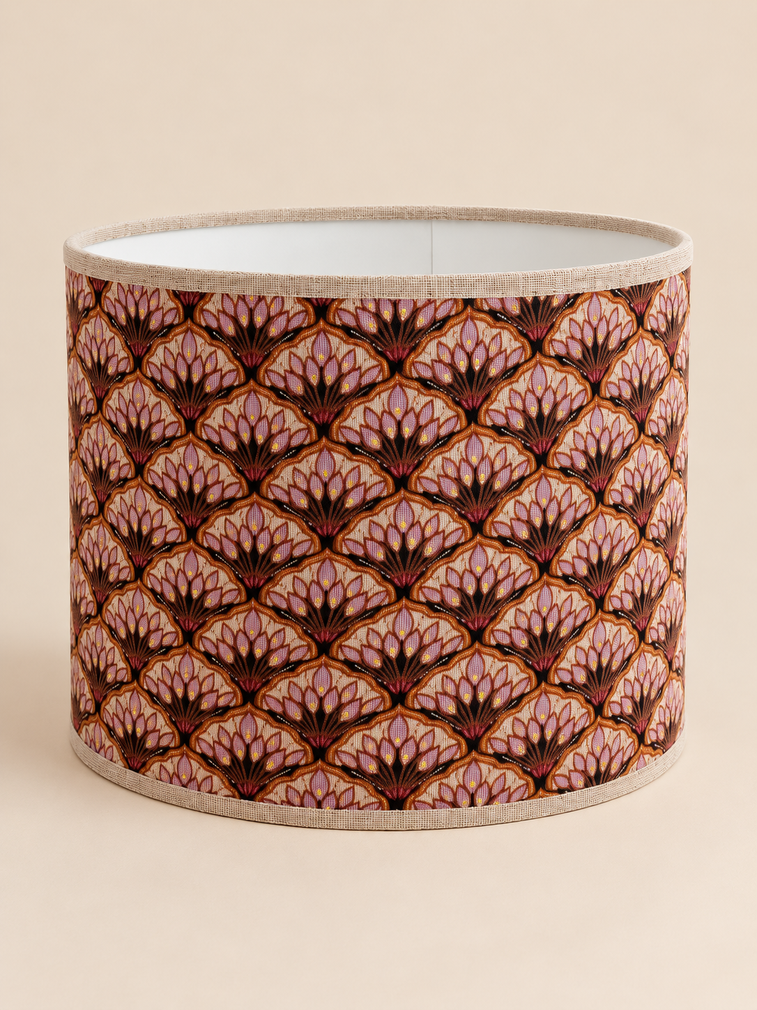 Casa Lotus lampenkap met roze waaierdessin, goudkleurige accenten en beige bies
