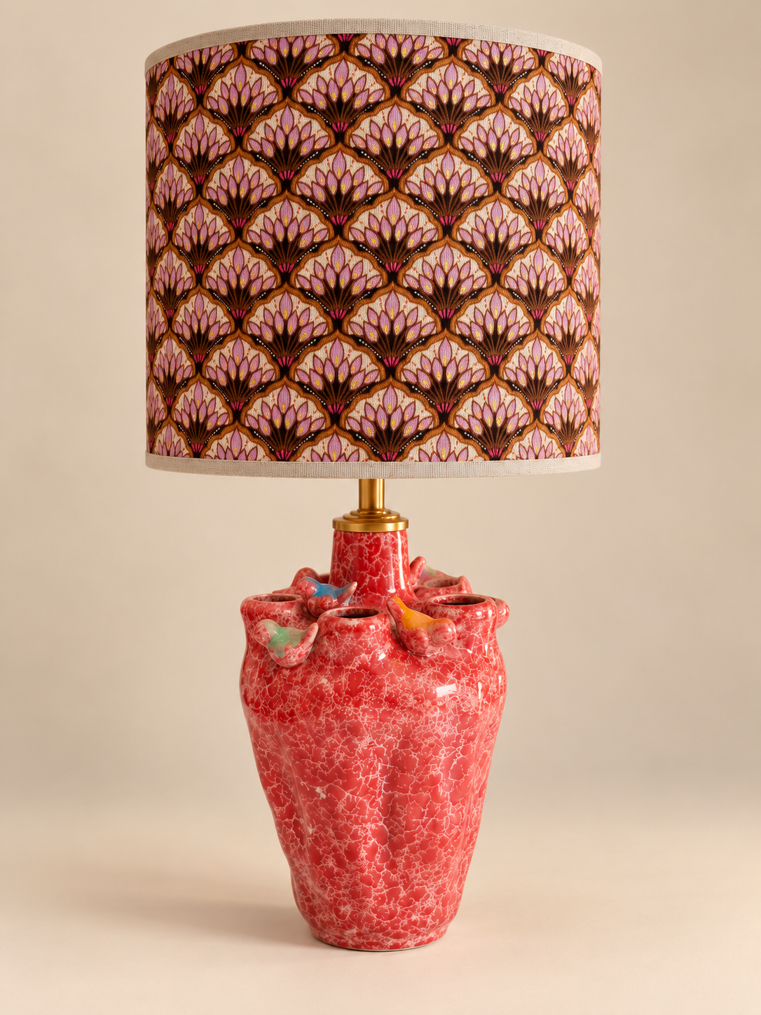 Complete Casa Uccello lamp met rode keramieken voet en bloemendessin kap